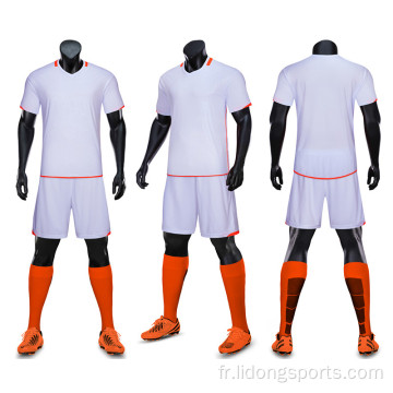 Vente chaude uniforme de football respirante ensemble de football uniforme de football de football usure de football personnaliser l&#39;équipe de nom